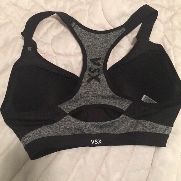 Victoria’s Secret Sport bra - Picture 3 of 3
